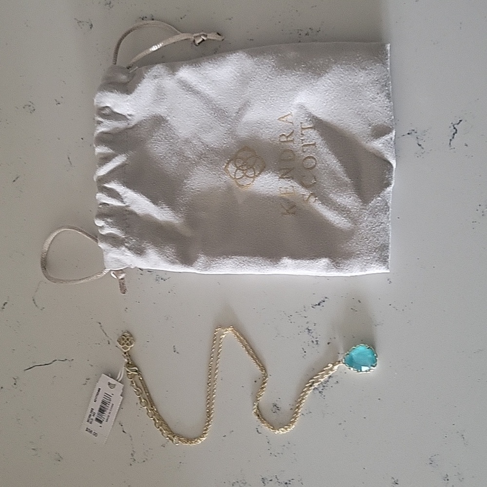 Kendra Scott Necklace